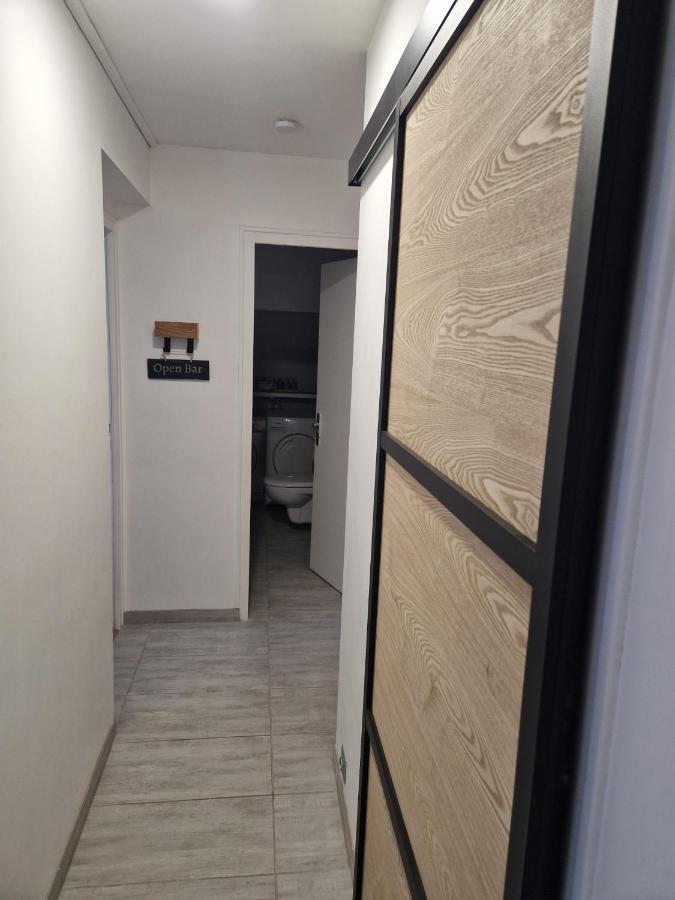 L' Oteni Publier Bagian luar foto